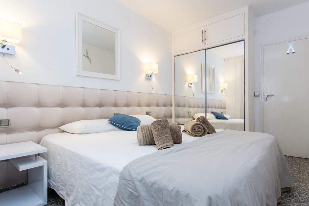 Du Soleil Apart Sitges Ngoại thất bức ảnh