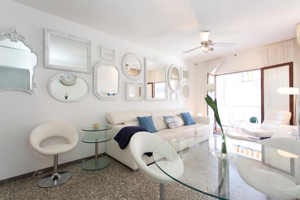 Du Soleil Apart Sitges Ngoại thất bức ảnh